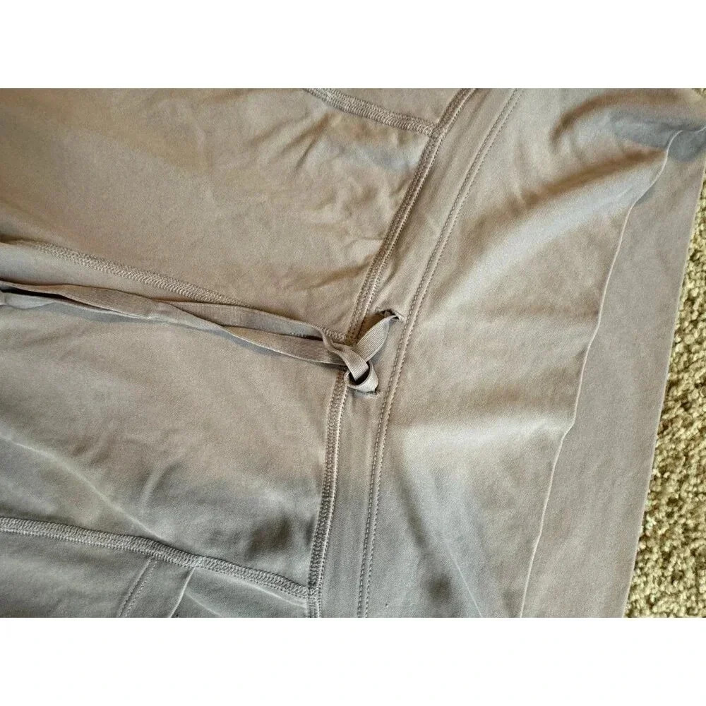 Fabletics Lavender Grey Size Small Joggers - Picture 2 of 4